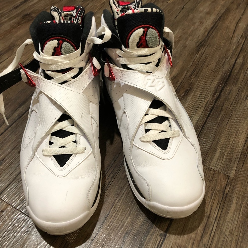 Shoes - Picture 2 of 3